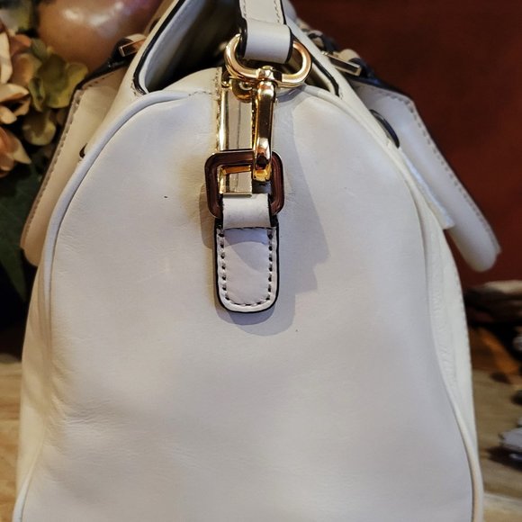 Black by Saks Firth Avenue Handbag Purse NEW without Tags - Picture 2 of 15